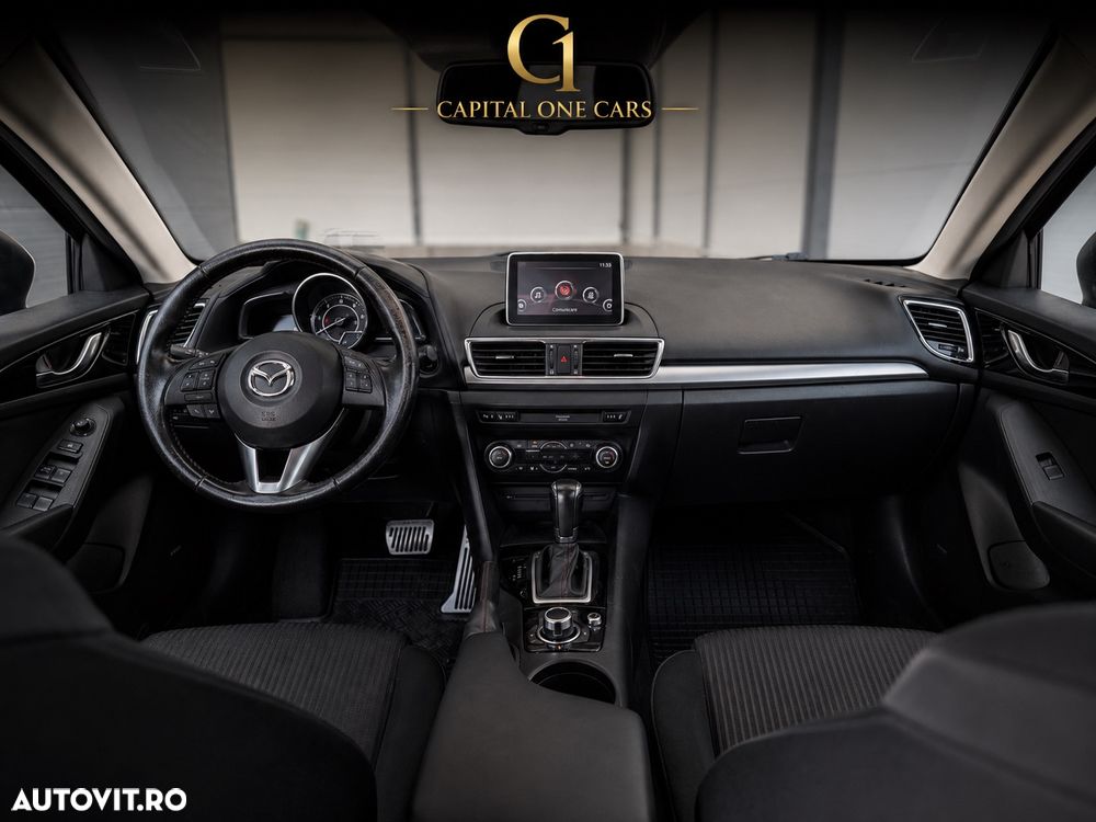 Mazda 3 - 7