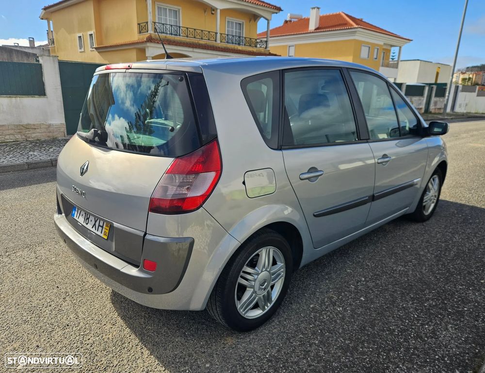 Renault Scénic 1.5 dCi Privilège Luxe - 4