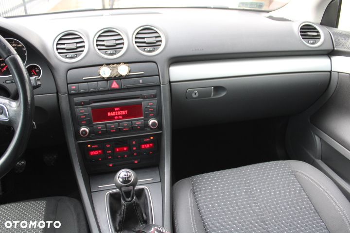 Seat Exeo 2.0 TDI DPF Style - 38