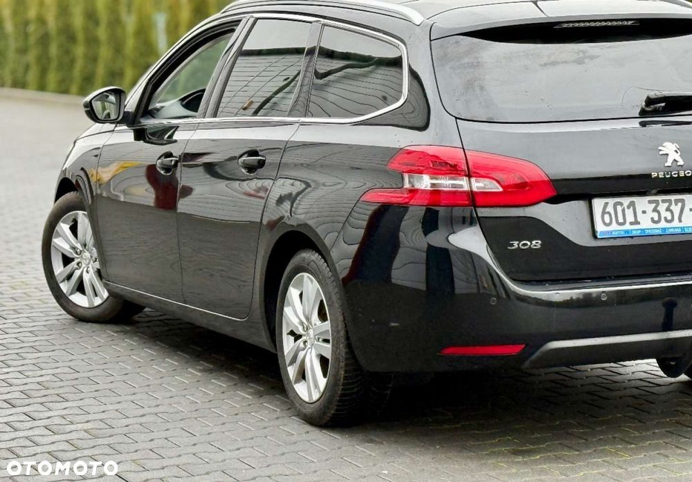 Peugeot 308 - 10
