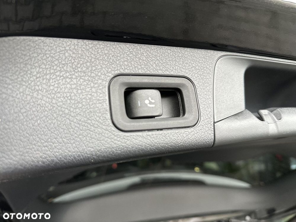 Mercedes-Benz GLB AMG 35 4-Matic - 14