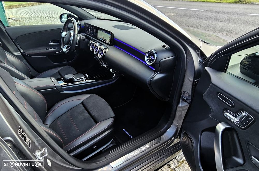 Mercedes-Benz A 250 e 8G-DCT AMG Line - 31