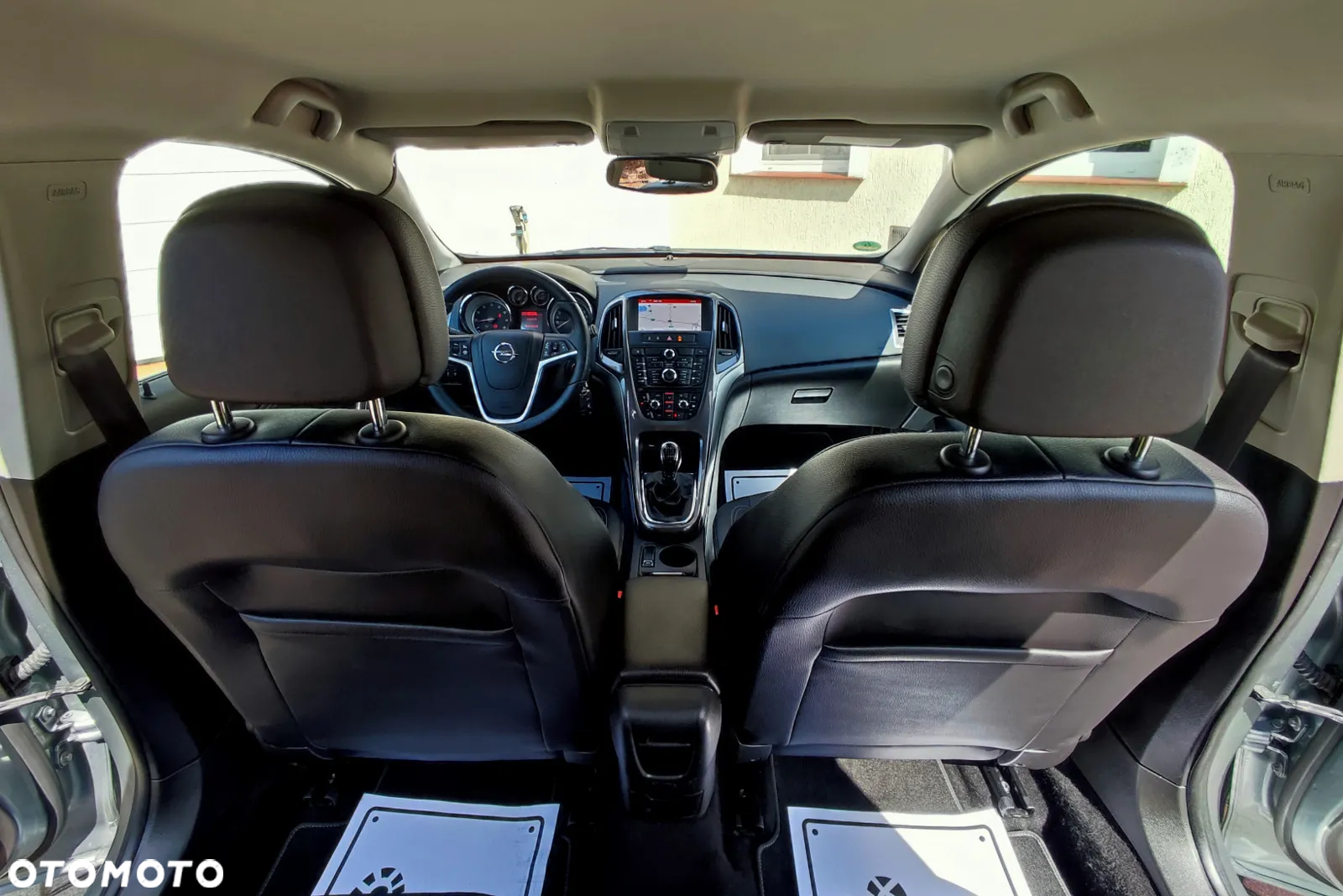 Opel Astra 1.4 Turbo Sports Tourer 150 Jahre - 18