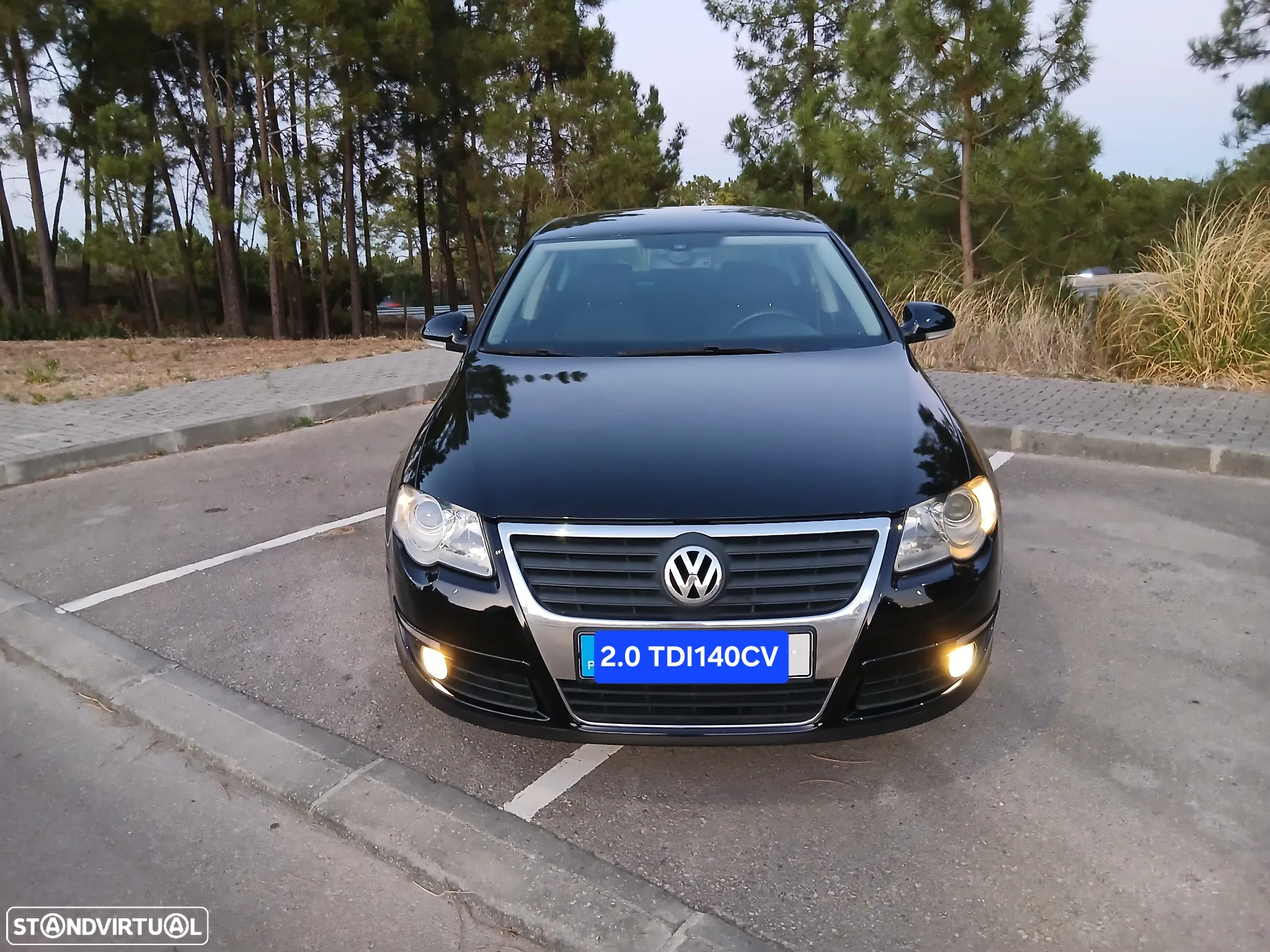 VW Passat 2.0 TDI Highline - 17