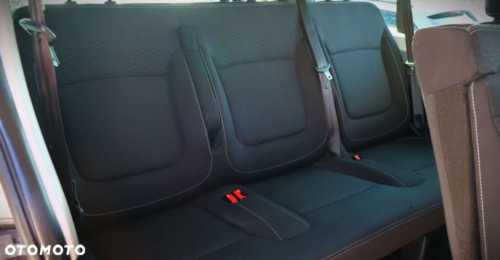 Opel Vivaro - 20