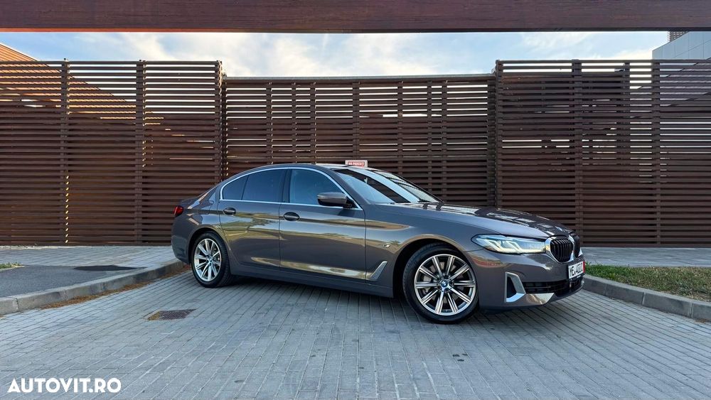 BMW Seria 5 530e xDrive Aut. Luxury Line - 6