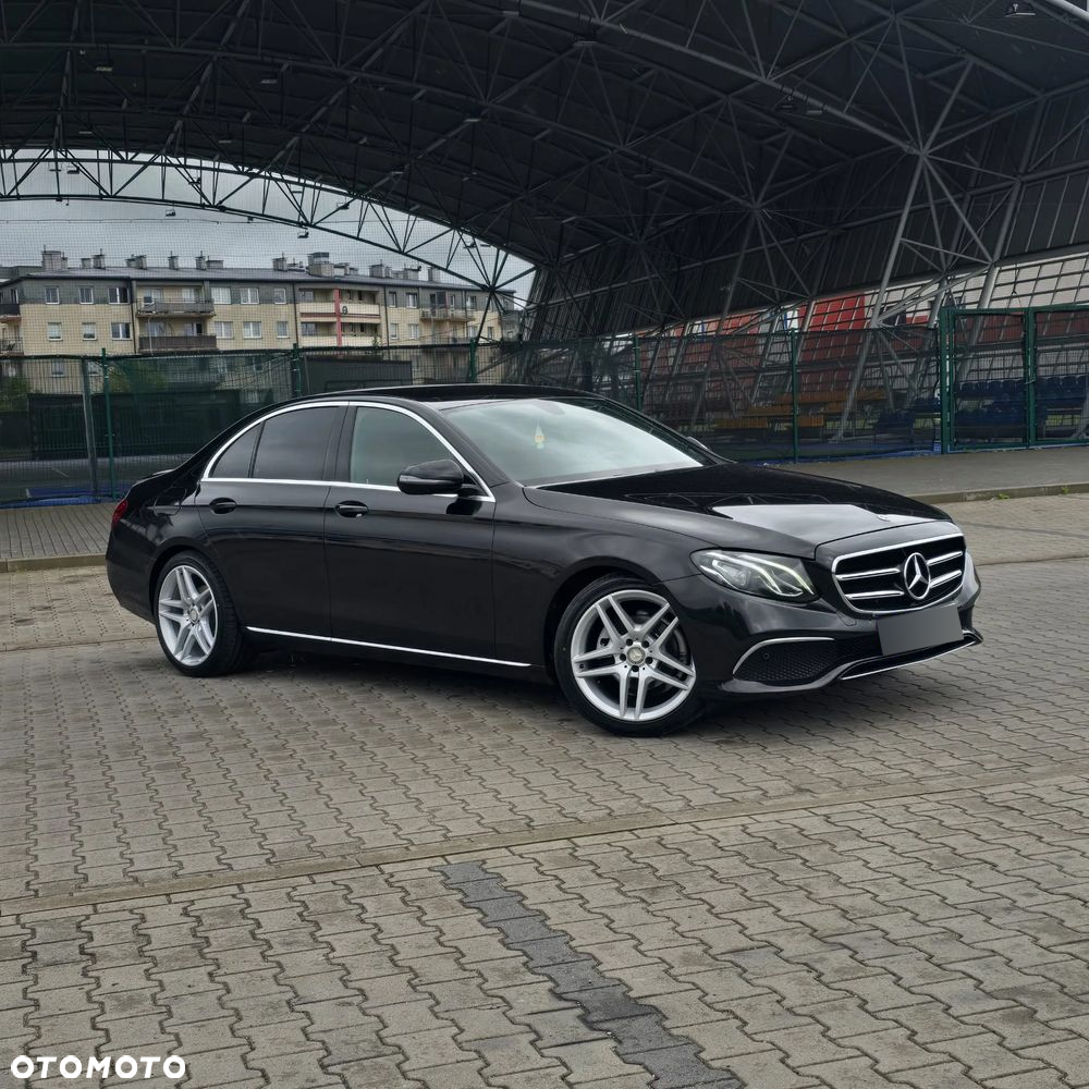 Mercedes-Benz Klasa E 220 d 9G-TRONIC AMG Line - 7