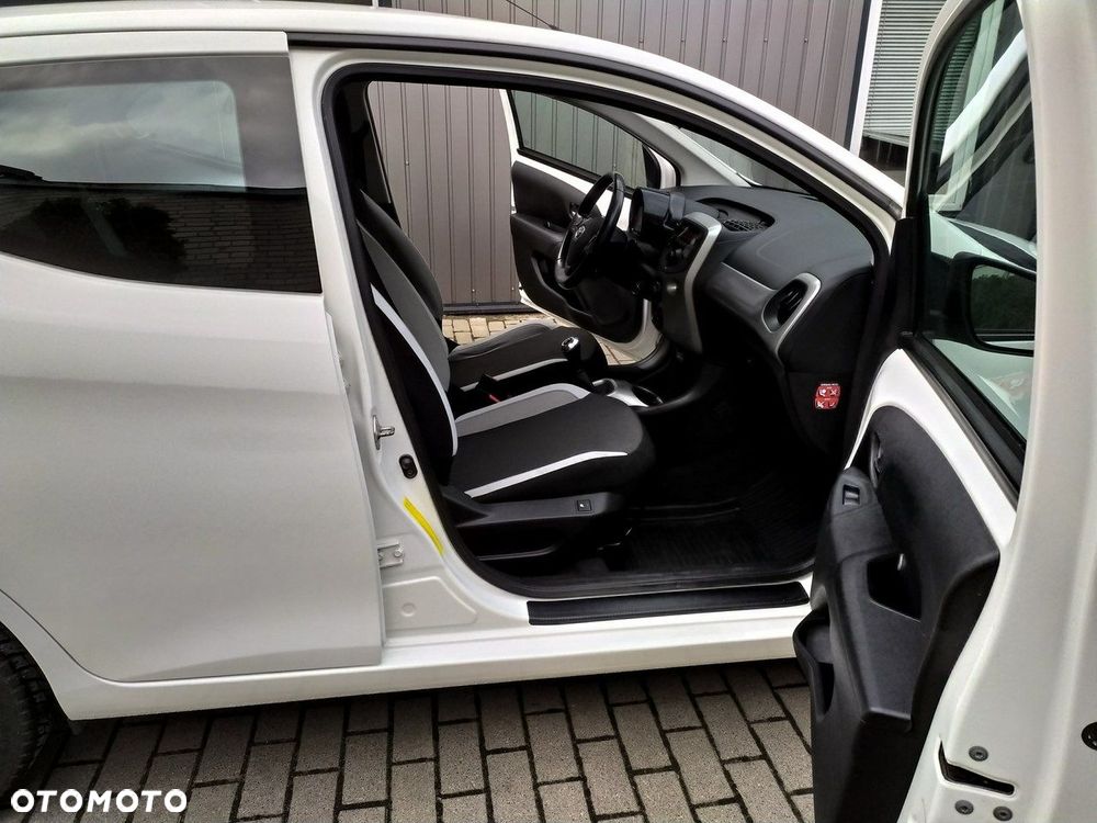 Toyota Aygo 1.0 VVT-i Sprint EU6 - 24