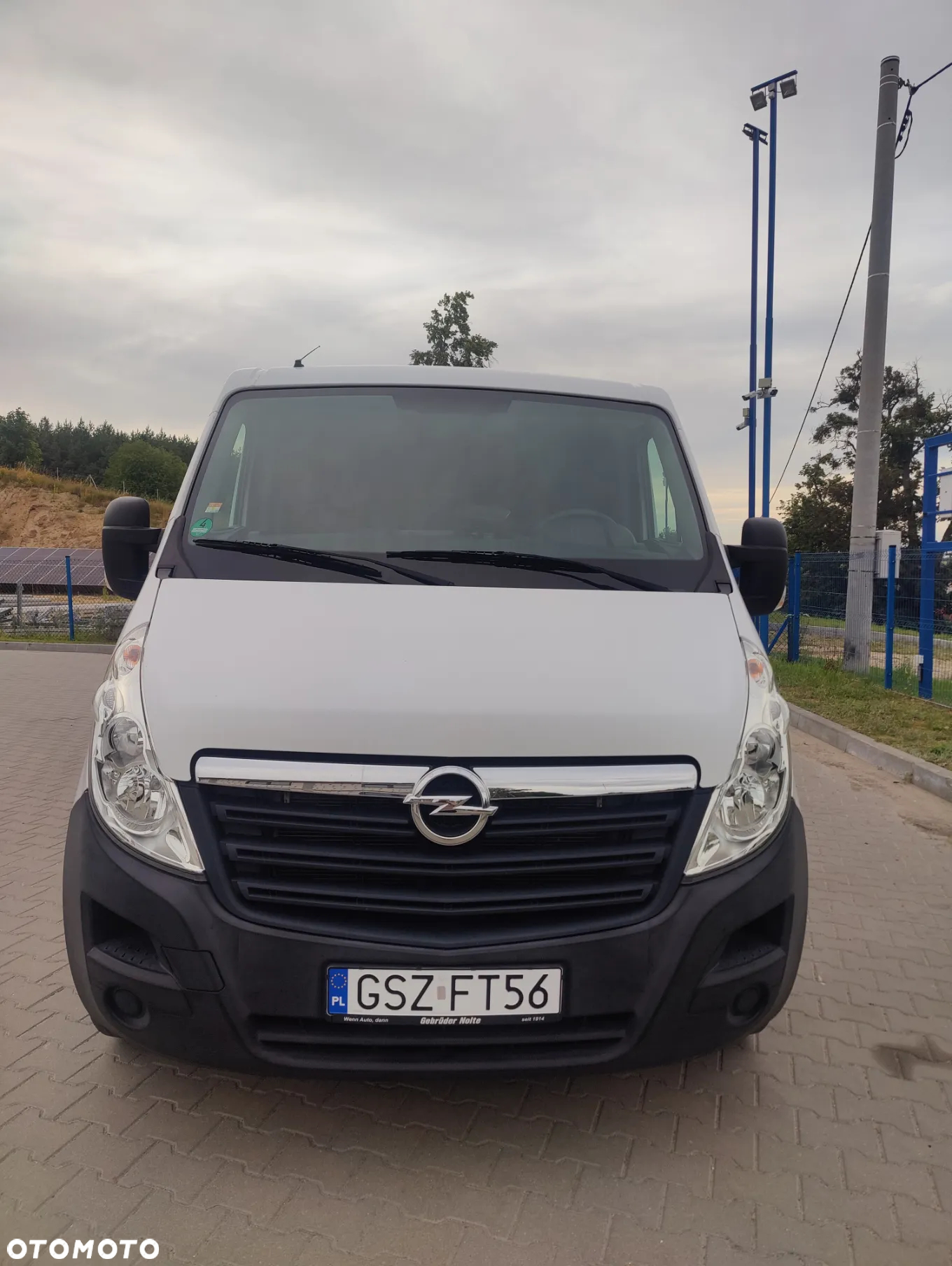 Opel Movano - 8