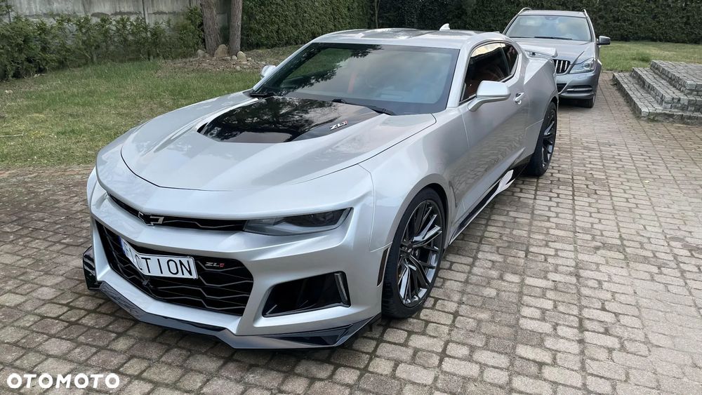 Chevrolet Camaro - 3
