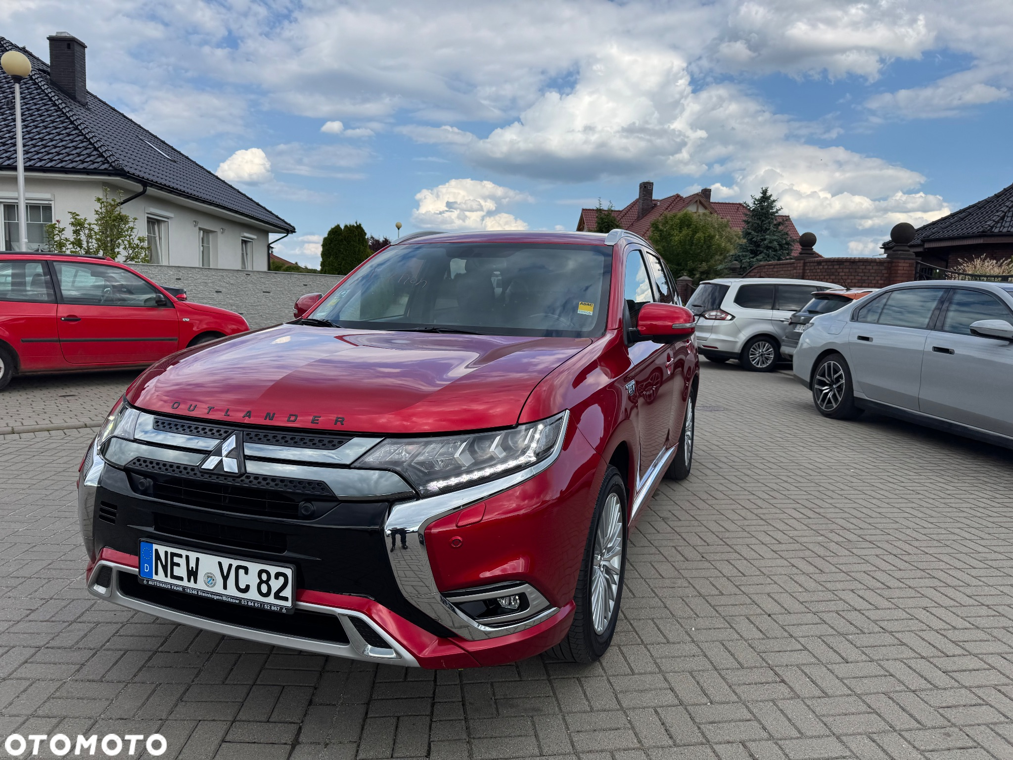 Mitsubishi Outlander 2.4 4WD Plug-In Hybrid Diamant+ - 2