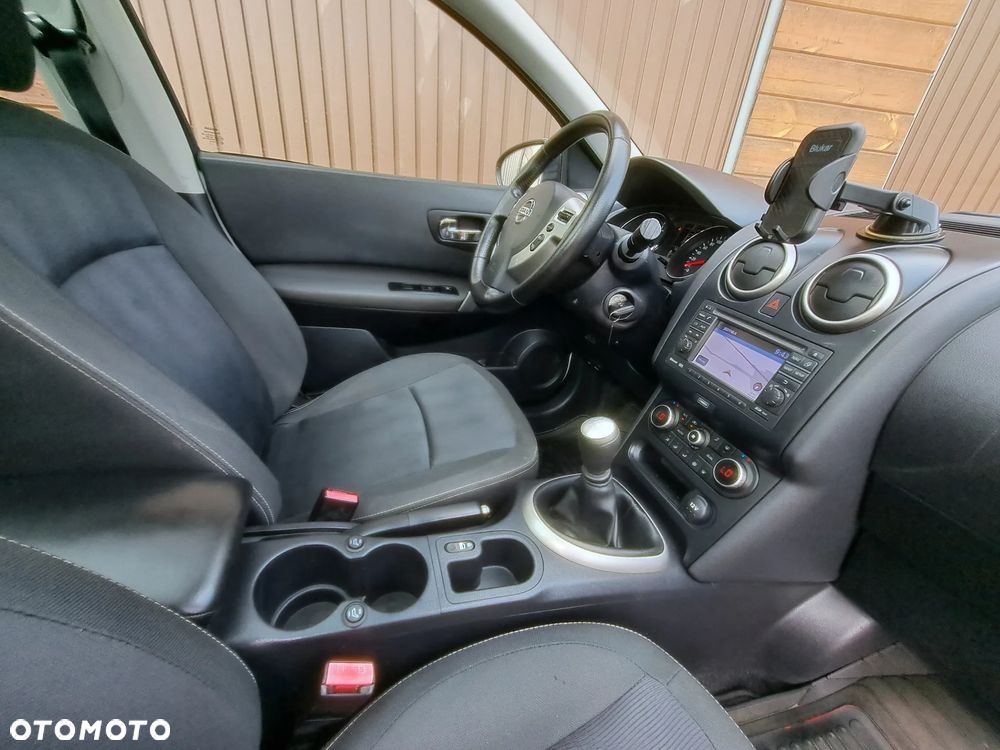 Nissan Qashqai 1.6 dCi 360 - 23