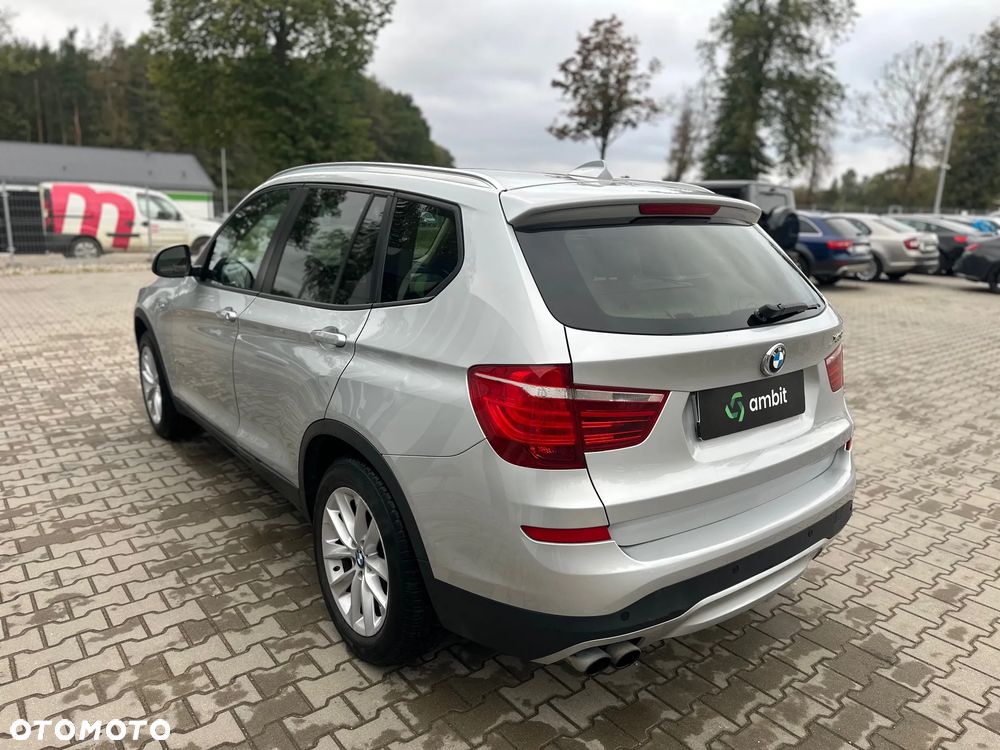 BMW X3 xDrive28i - 8