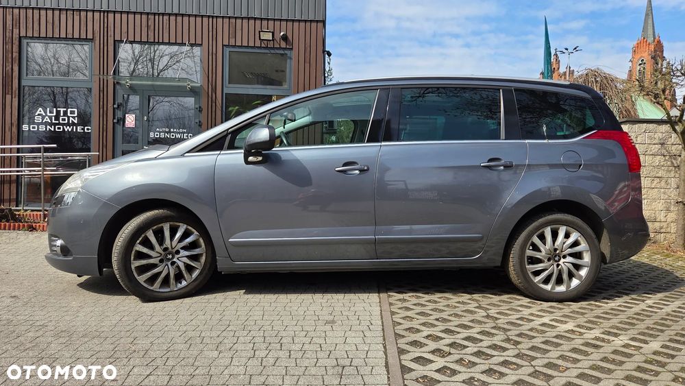 Peugeot 5008 HDI FAP 150 Allure - 33