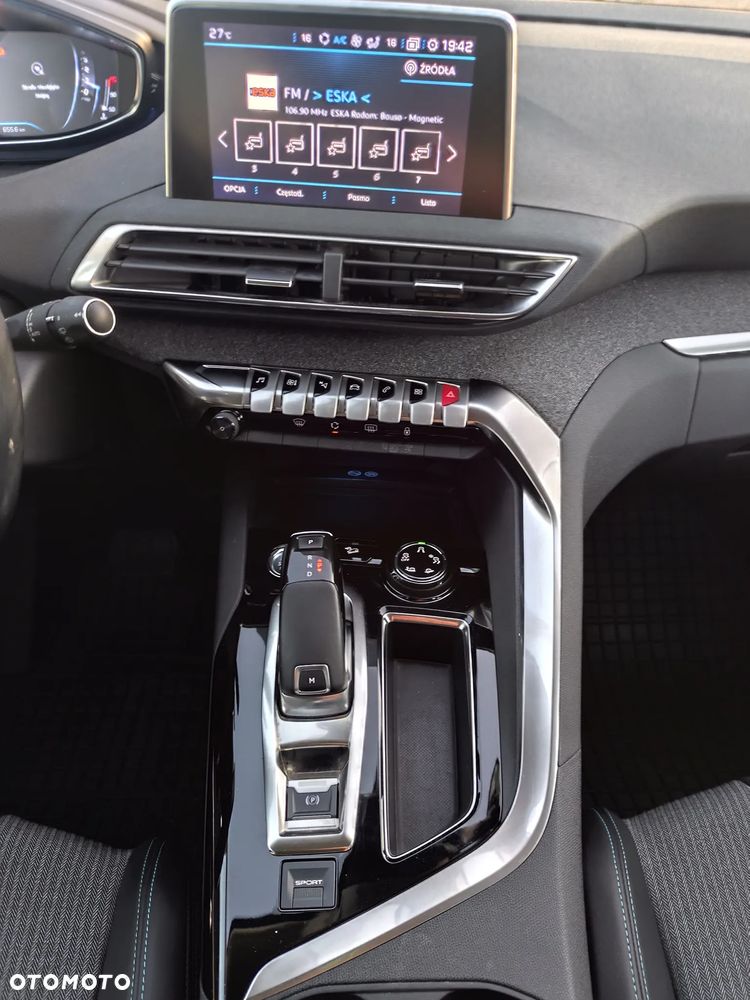 Peugeot 3008 1.2 PureTech Allure S&S EAT8 - 13
