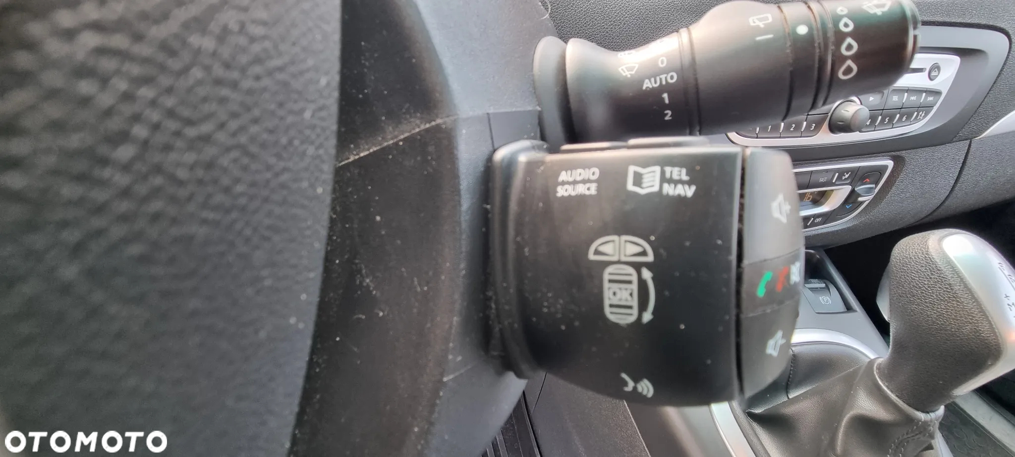 Renault Scenic 1.5 dCi Tech Run EDC - 14