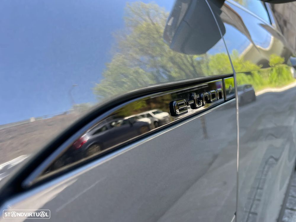 Audi Q8 e-Tron 55 quattro Advanced - 5