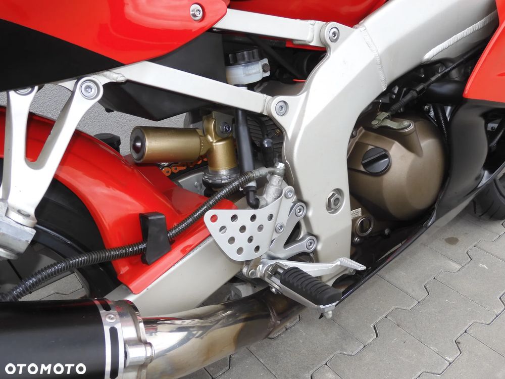Kawasaki ZX - 16