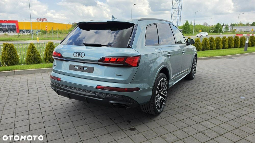 Audi Q7 - 6