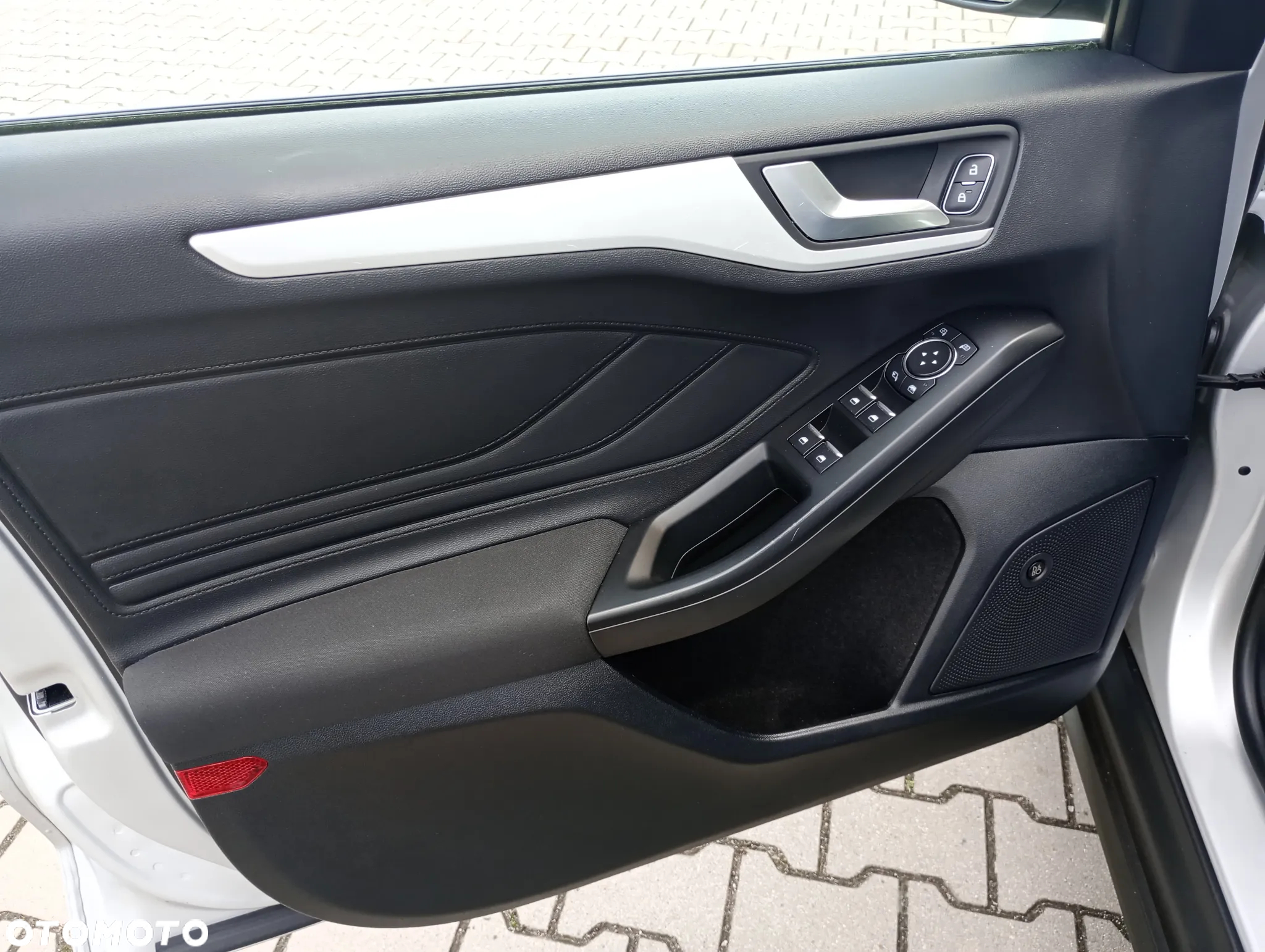 Ford Focus 1.5 EcoBlue Start-Stopp-System COOL&CONNECT DESIGN - 10