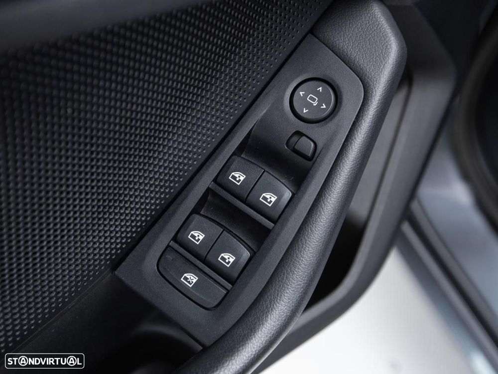 BMW 116 d Corporate Edition Auto - 14