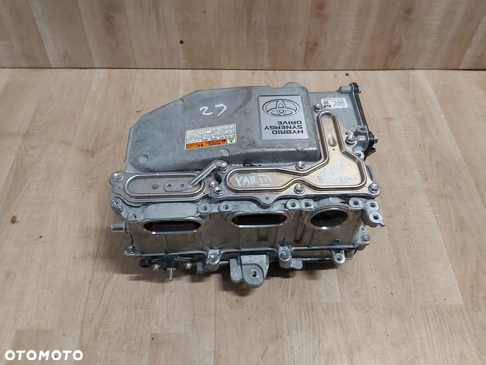 Toyota Yaris III INWERTER FALOWNIK 6tyś - 1