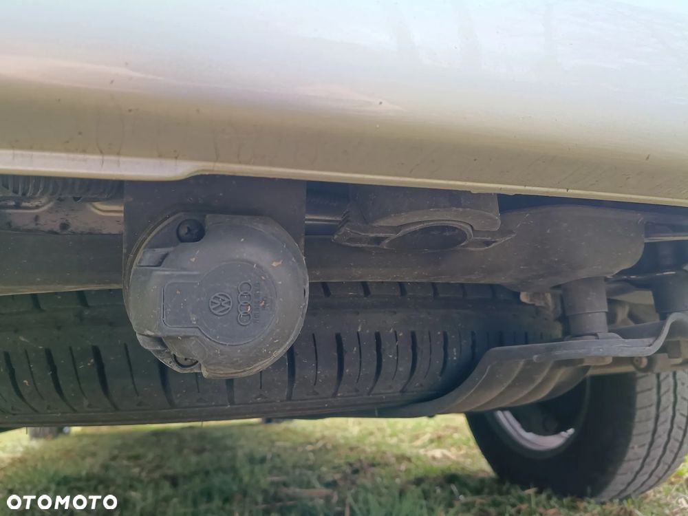 Volkswagen Caravelle 2.0 TDI L2 Trendline DSG - 22