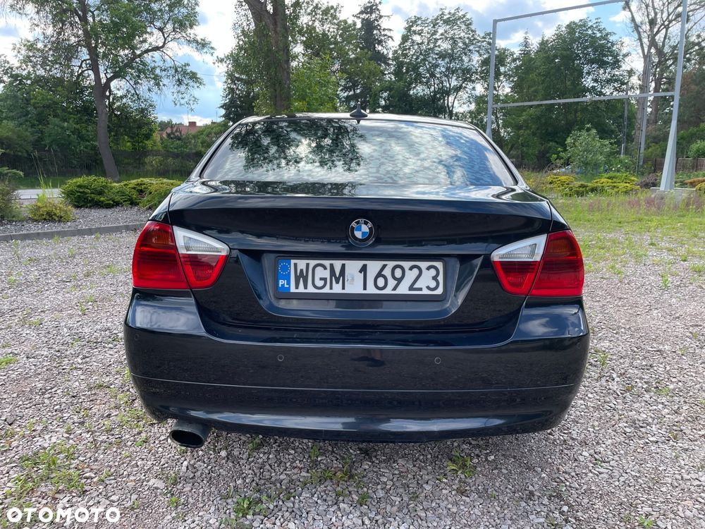 BMW Seria 3 318d - 6