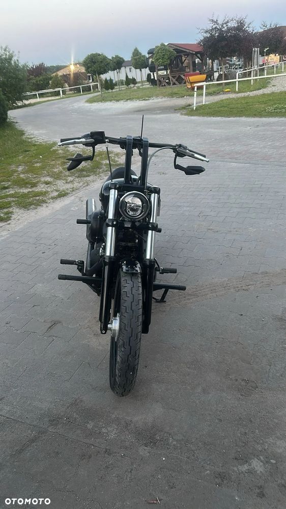 Harley-Davidson Softail Street Bob - 3