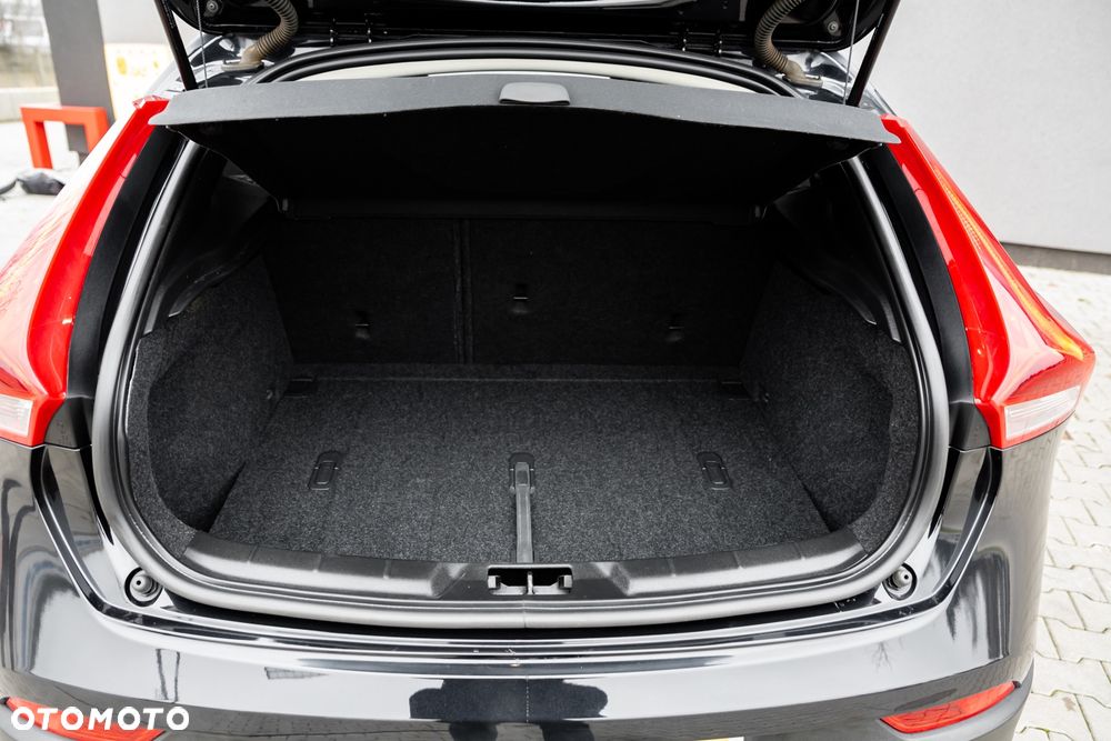 Volvo V40 Cross Country T4 AWD Geartronic Summum - 20