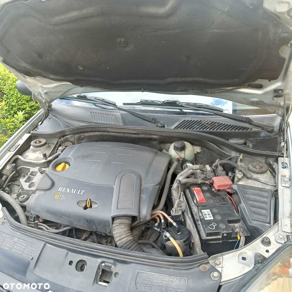 Renault Clio 2004 photo 5