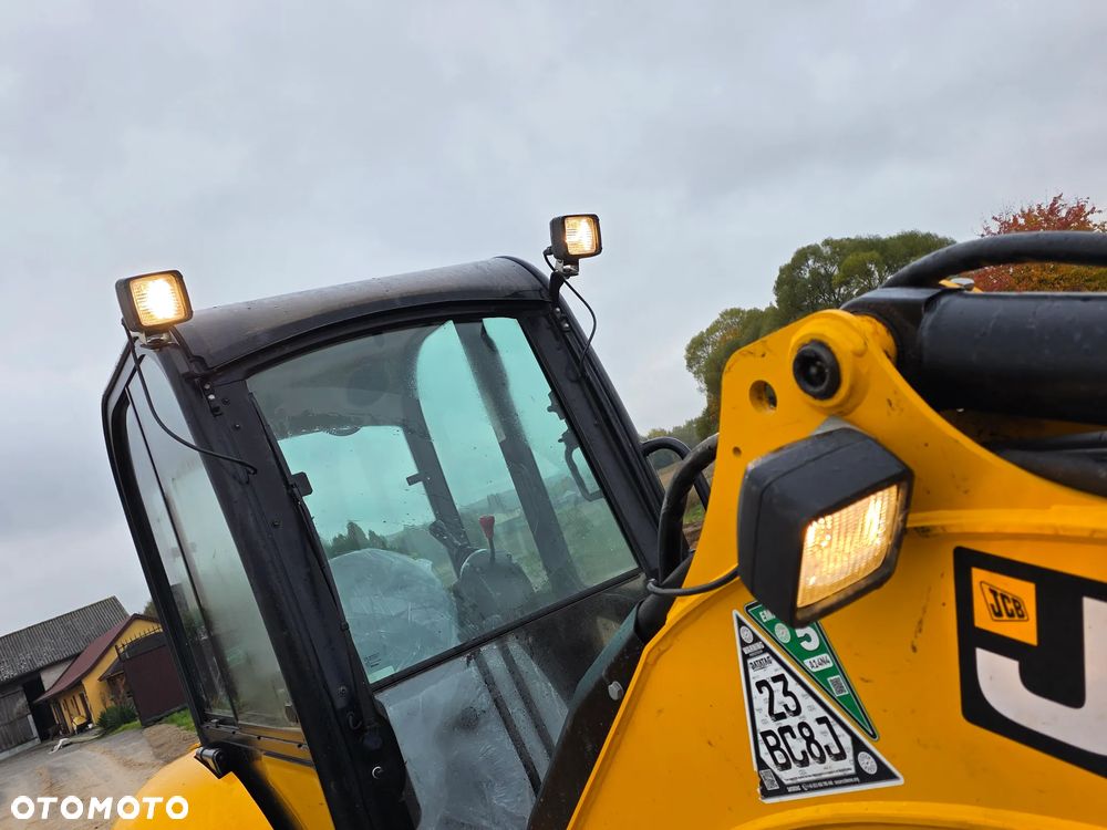 JCB JCB 8026 mini koparka 3 łyżki szybkozłącze 1 wł sprowadzona serwisowana idealna 8025 - 12