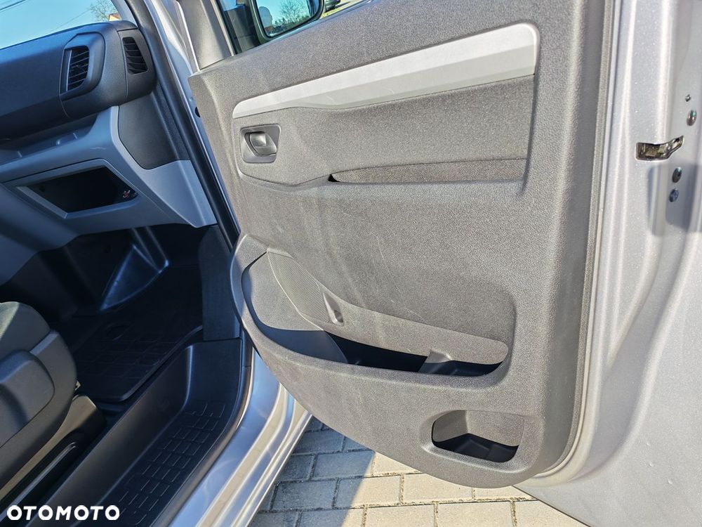 Peugeot Expert 2.0 L1 EAT8 - 24