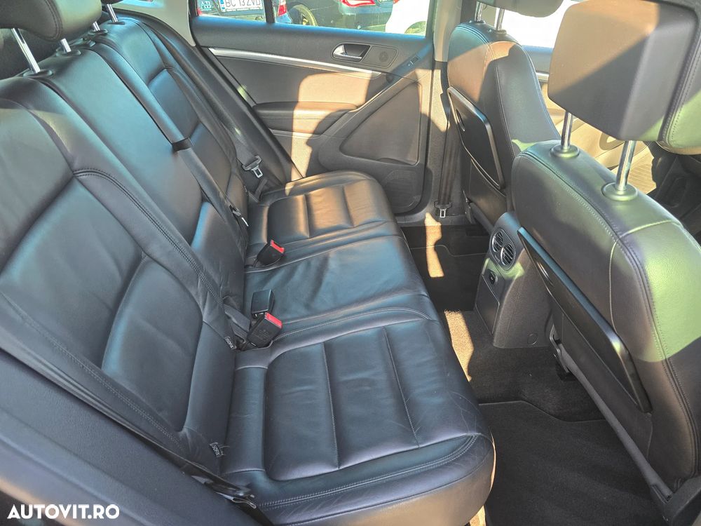 Volkswagen Tiguan 2.0 TDI SCR 4MOTION BlueMotion Technology DSG Exclusive - 9