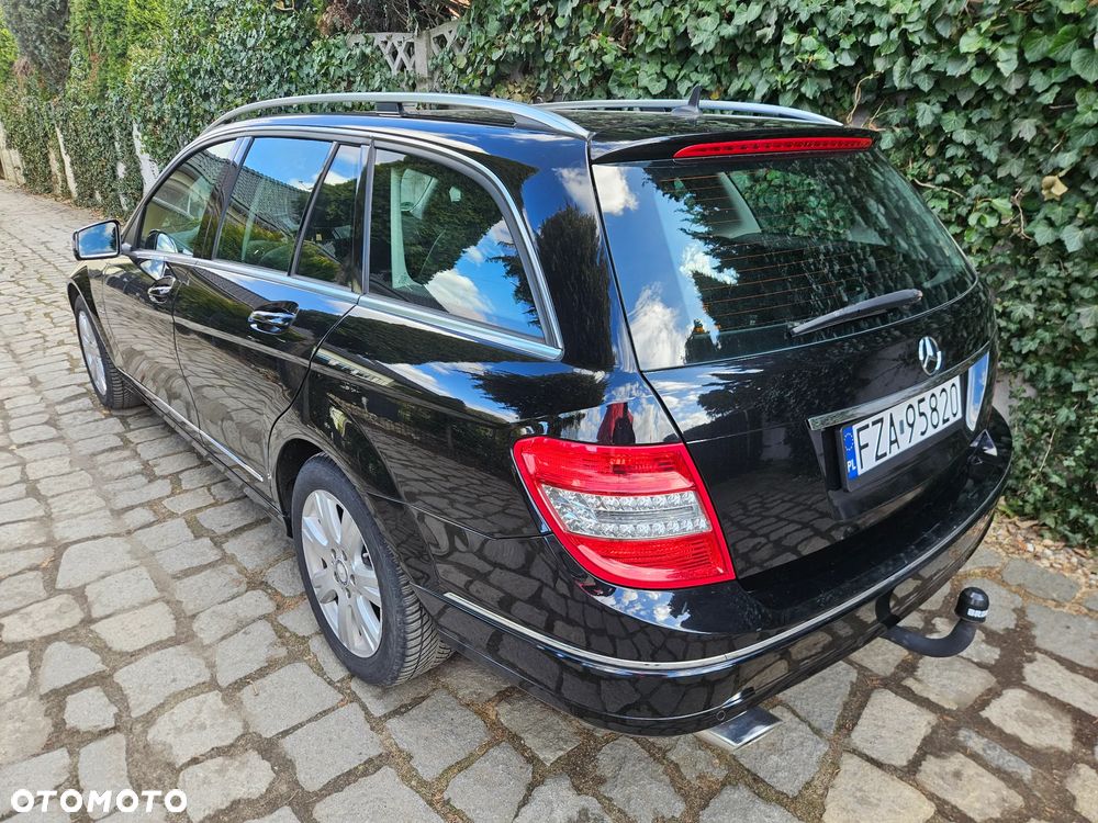 Mercedes-Benz Klasa C 220 CDI DPF Automatik BlueEFFICIENCY Avantgarde - 6