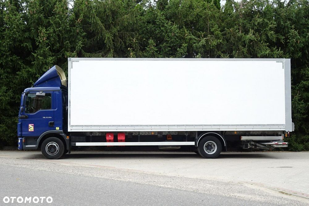 MAN TGL 12.220 Euro 6 Kontener 19 pal winda ocynk tylko 429 tys.km! - 5