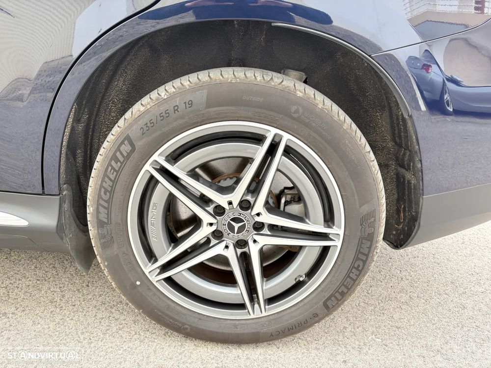 Mercedes-Benz EQC 400 4Matic AMG Line - 13