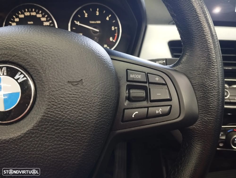 BMW X1 18 d sDrive Auto - 25