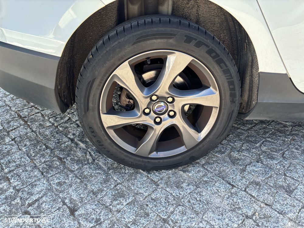 Volvo V40 Cross Country 1.6 D2 Momentum - 5