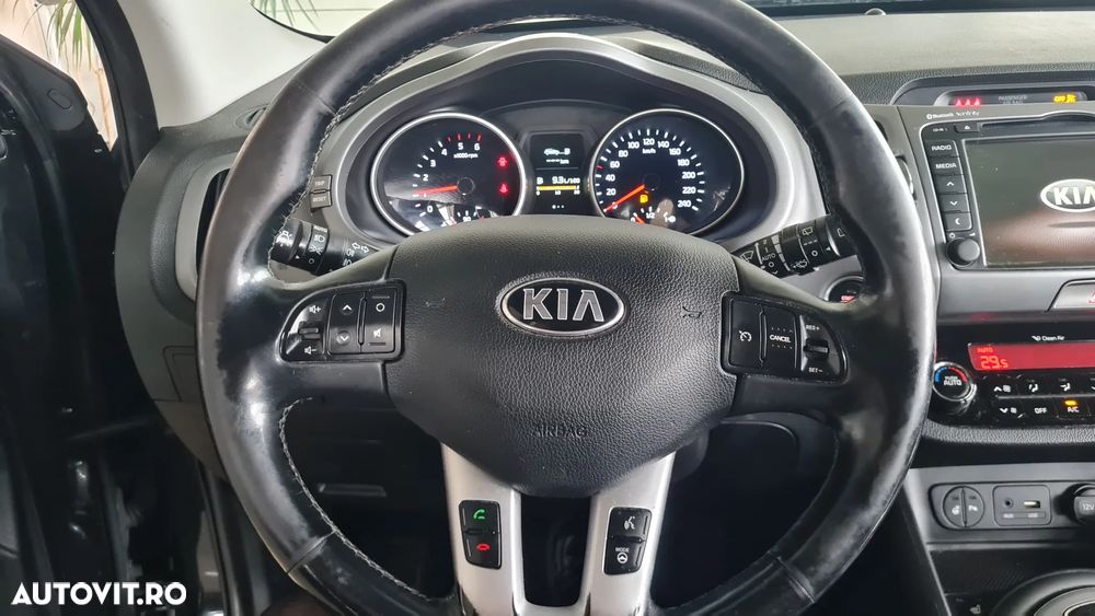 Kia Sportage 2,0 CRDI AWD Aut. Spirit - 13