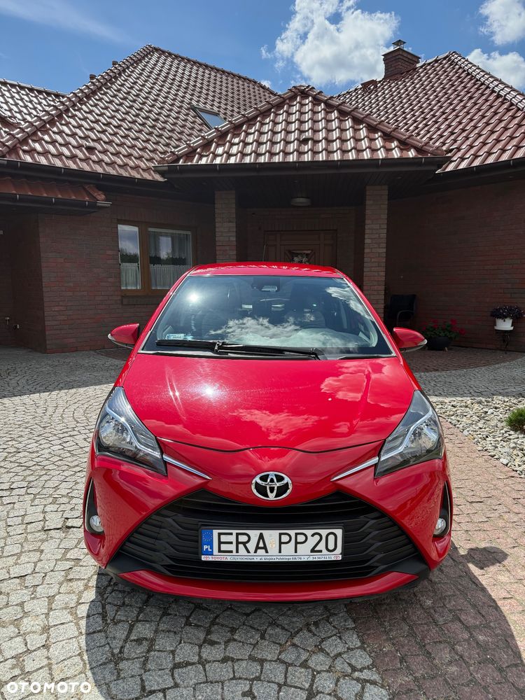Toyota Yaris 1.5 Premium CVT - 3