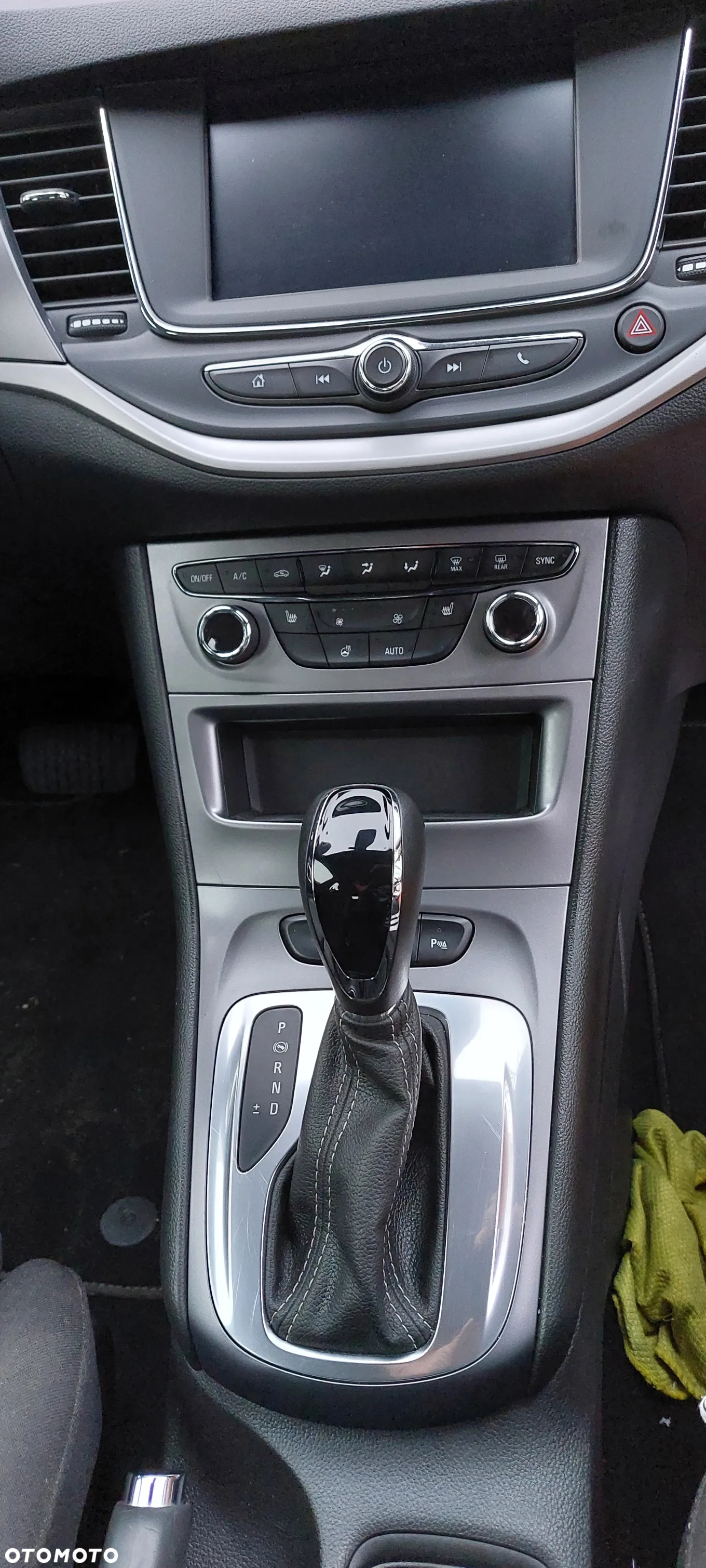 Opel Astra 1.5 D Start/Stop Automatik Business Edition - 15