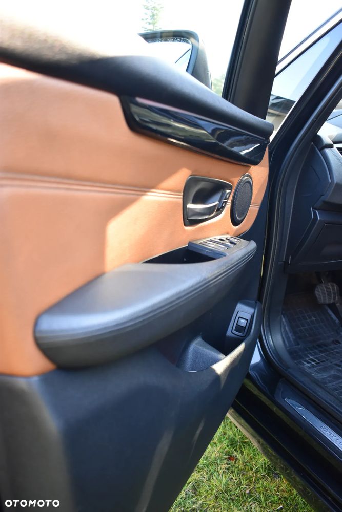 BMW Seria 2 218d Luxury Line - 9