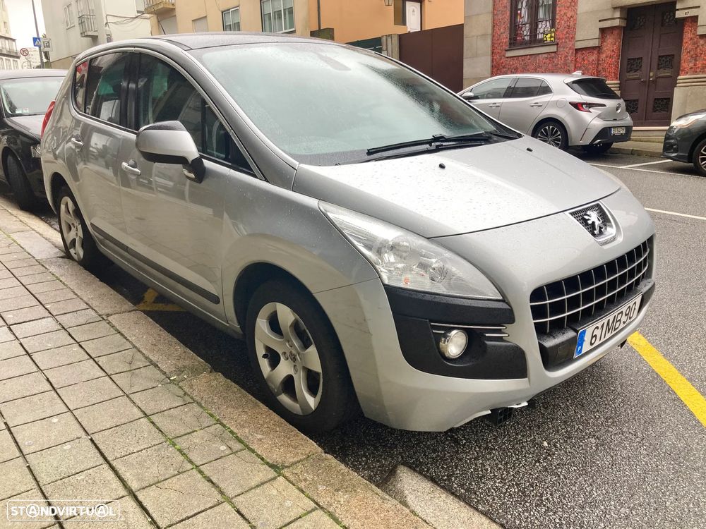 Peugeot 3008 1.6 HDi Executive - 4