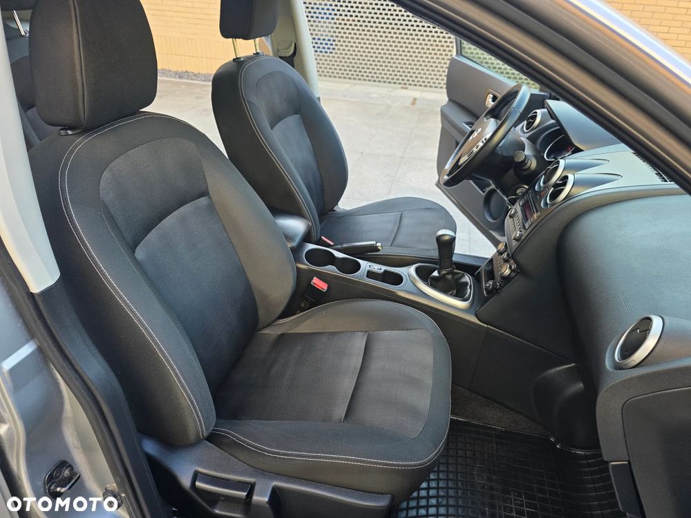 Nissan Qashqai 1.6 I-Way - 12