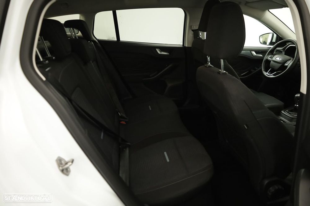 Ford Focus SW 1.0 EcoBoost MHEV Active X - 22