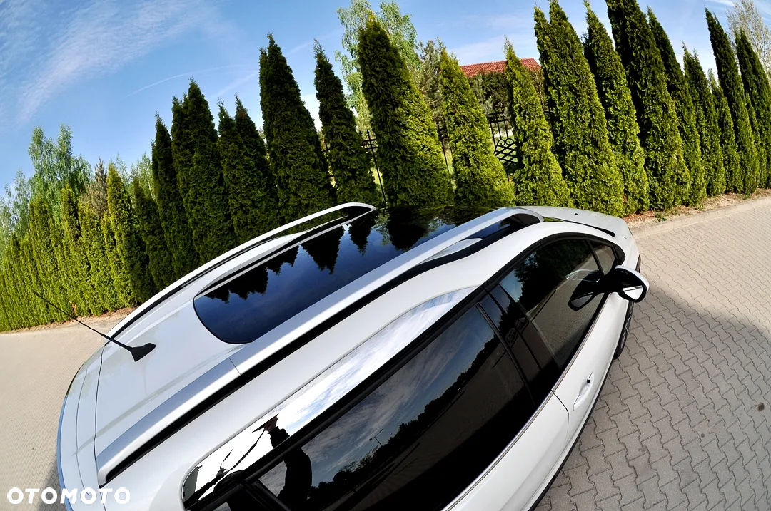 Peugeot 2008 1.2 Pure Tech GPF Allure S&S - 17
