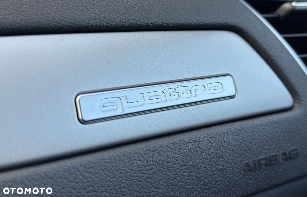 Audi A4 Avant 2.0 TFSI quattro S tronic S line Sportpaket - 28