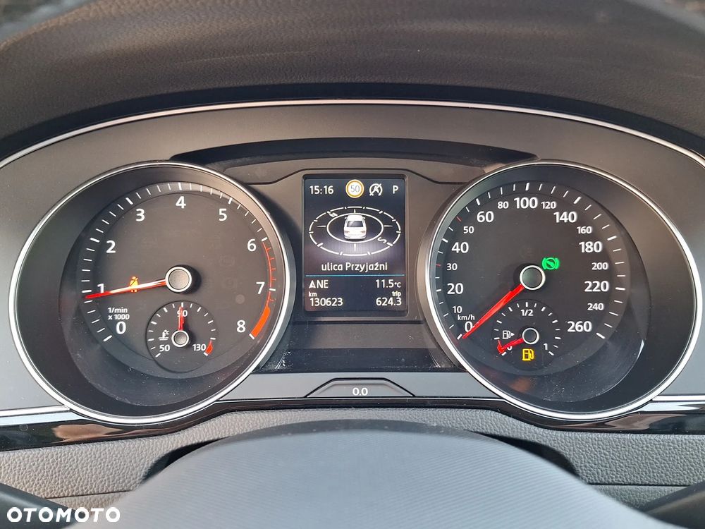 Volkswagen Passat 1.5 TSI EVO Business DSG - 31