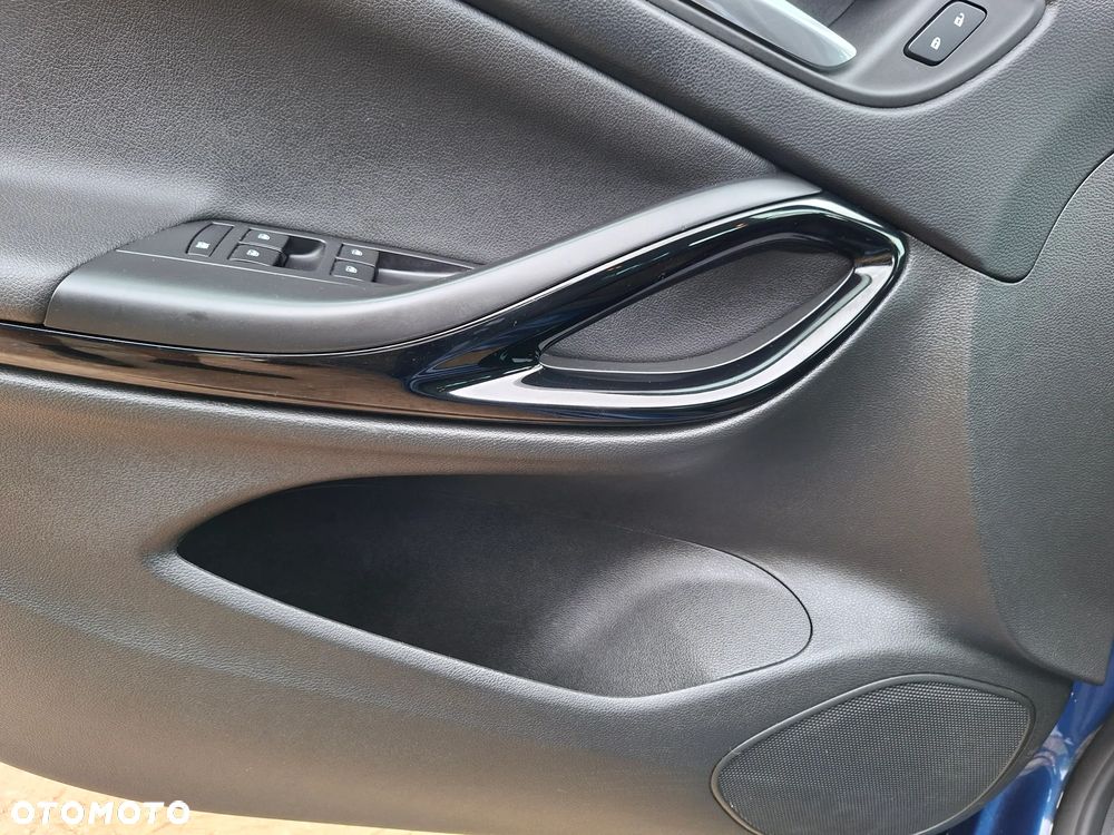 Opel Astra 1.5 CDTI 2020 - 23